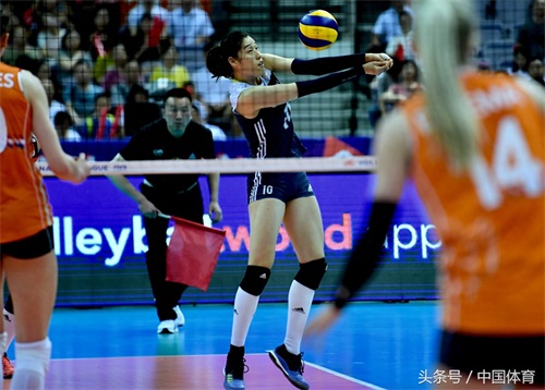2018年世界女排联赛总决赛 中国队首轮3比1战胜荷兰队