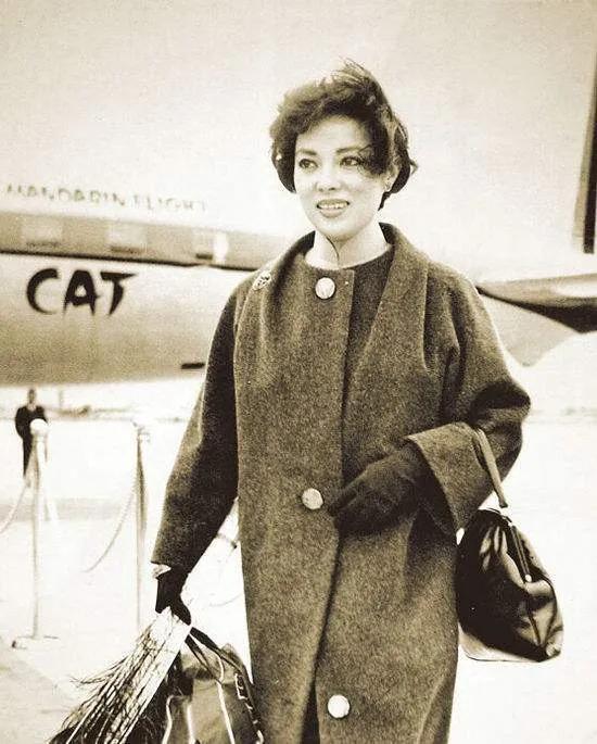 李香兰张学友最经典版本（张学友经典粤语歌李香兰）(3)