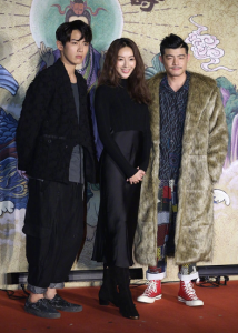 ​柯震东宣告复出拍戏，笑容满面一副自信模样，柯景腾回来了？