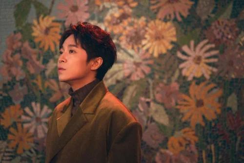 吴青峰独揽词曲创作 新歌《恋人絮语》刻录浪漫