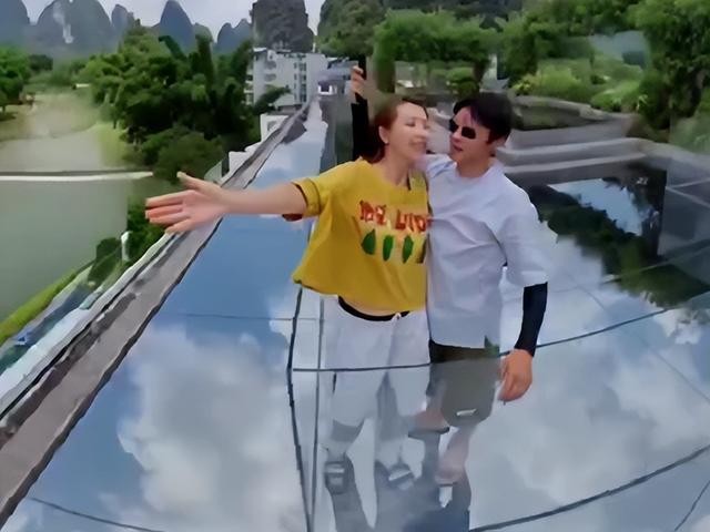 李云迪结婚了么（李云迪被扒情史混乱过往）