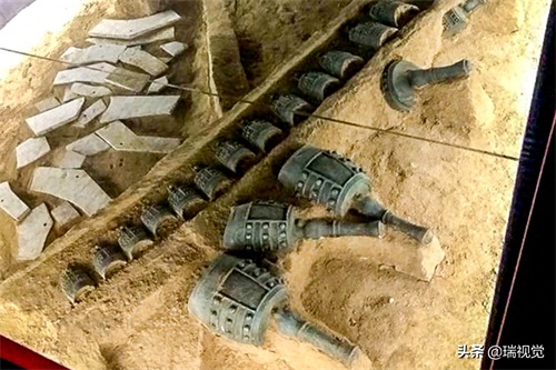 山东济南:章丘洛庄汉墓出土文物3000件,2000年前“地下音乐厅”