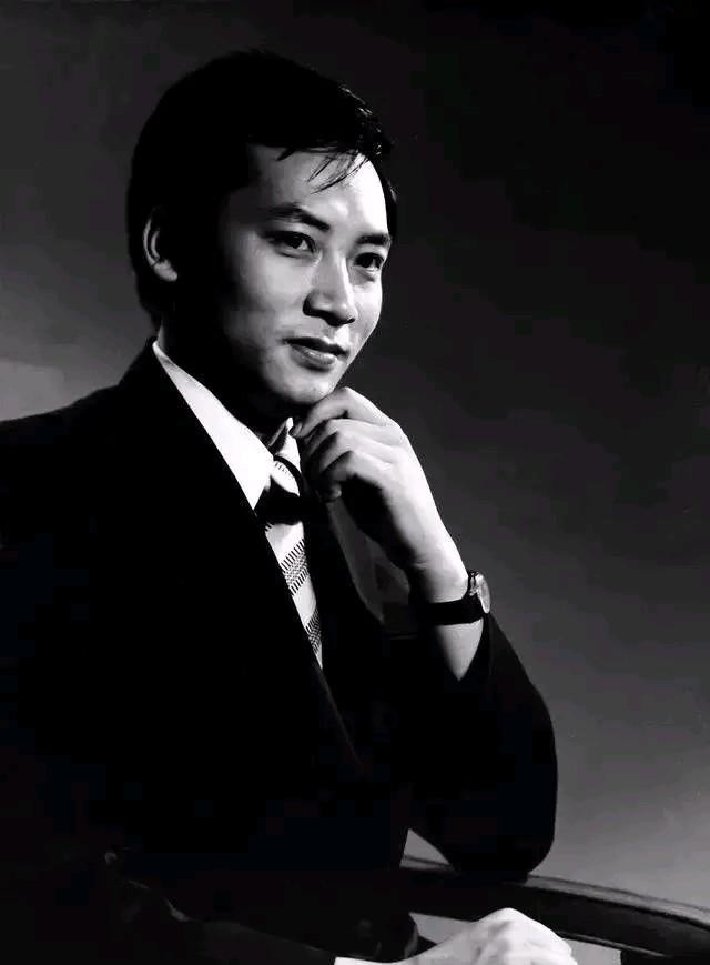 迟重瑞的个人资料简介（唐僧迟重瑞年轻照）