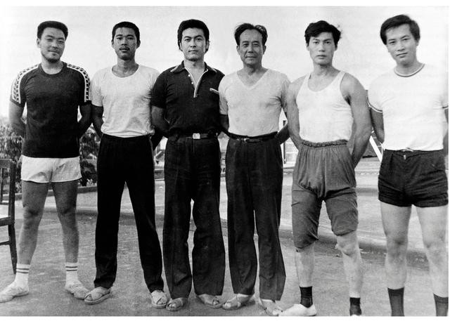 迟重瑞的个人资料简介（唐僧迟重瑞年轻照）