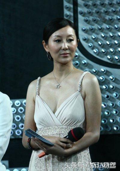 孙楠现任妻子潘蔚哪年生人（孙楠妻子潘蔚曾结婚两次）(5)