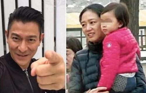 刘德华娶了几个老婆（刘德华对她死心塌地）