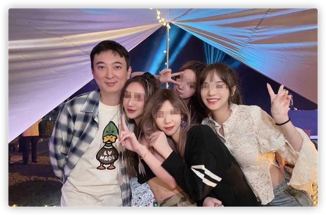 王思聪影响力(王思聪一拖五现身)(2)