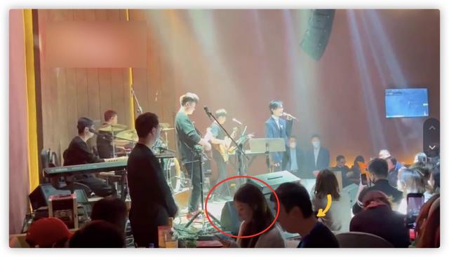 王思聪影响力(王思聪一拖五现身)(10)