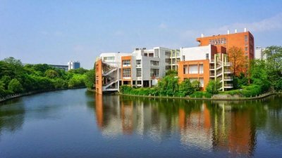 ​南昌大学抚州医学院不仅公办转民办，还要失去“211”的名头？