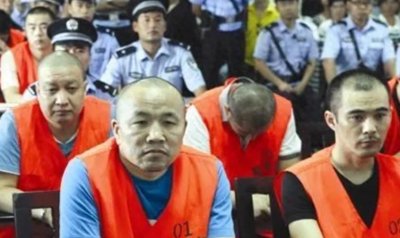 ​黑帮录：90年代新疆最大黑社会“塔城李忠庆团伙”