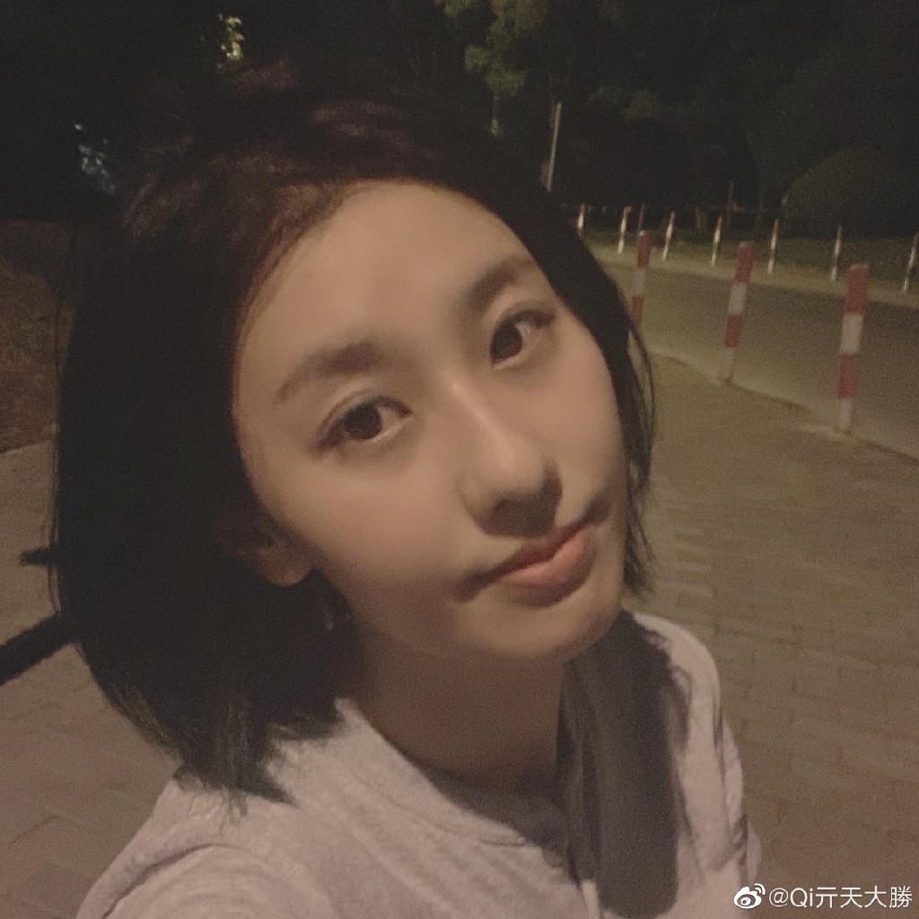 美女裁判亓浩和彭淩事件是怎么回事 她是几级裁判