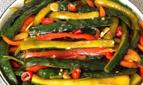 咸黄瓜条怎么腌又脆又绿又好吃