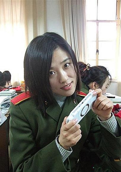 意想不到：揭秘军校女生的日常生活