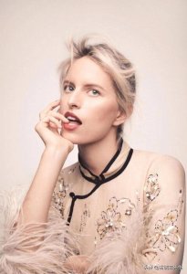 ​捷克顶级超模！维密尤物！身高185！卡罗莱娜科库娃写真鉴赏