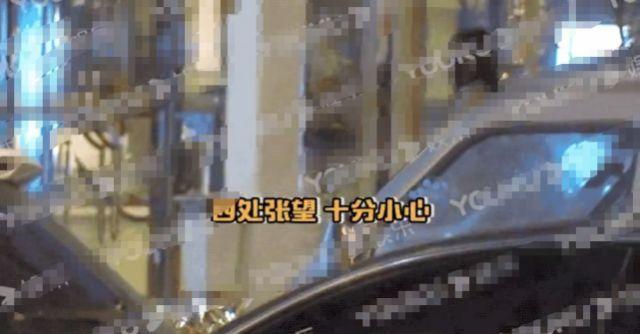 金瀚恋情曝光！互相痴迷对方好身材，当街摸腰摸腹肌！