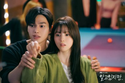 ​韩剧推荐：宋江、韩素希氛围超暧昧，判19禁——《无法抗拒的他》