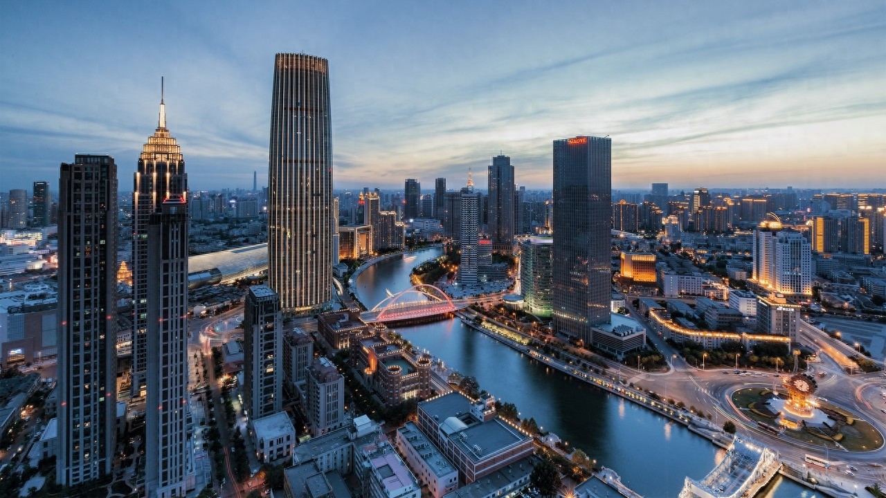 世纪钟是天津市为迎接新世纪，天津市最具关注度的标志性建筑之一