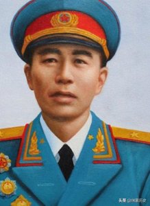 ​离家当兵20年，39岁成司令回家探亲，却为何挨一巴掌？忠孝两难全