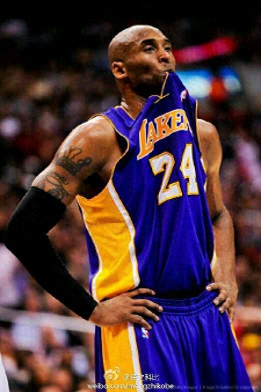 总会有那么一张图适合你的手机-科比手机壁纸图集