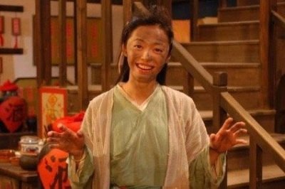 ​婚内出轨，却封杀前夫，“恶之花”姚晨绝了