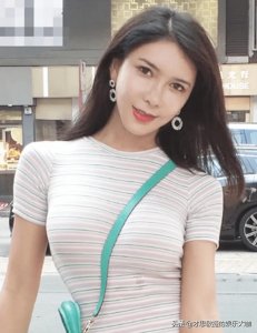 ​龚玥菲：美貌极佳、身材完美