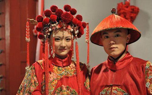 《甄嬛传》玉娆和允禧成亲剧照