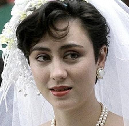 高丽虹:港片中昙花一现的女星,在当红时退居幕后相夫教子