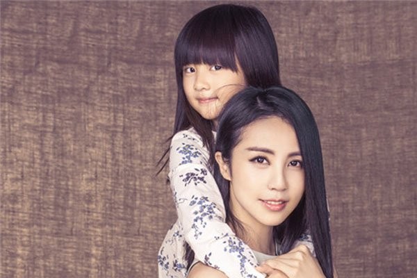 孙莉个人资料图片 黄磊的老婆和多多的妈妈