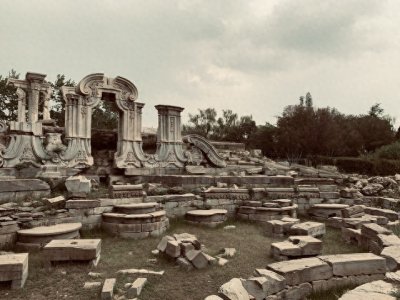 ​英法联军火烧圆明园，竟然是清朝大诗人龚自珍的亲儿子龚橙引来的