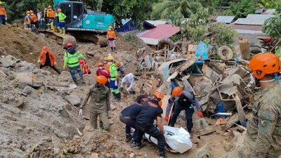 ​菲律宾山体滑坡死亡人数接近100人…失踪36人