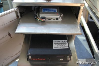 ​查明贵州安顺公交车坠江原因，黑匣子是关键，什么是“黑匣子”？