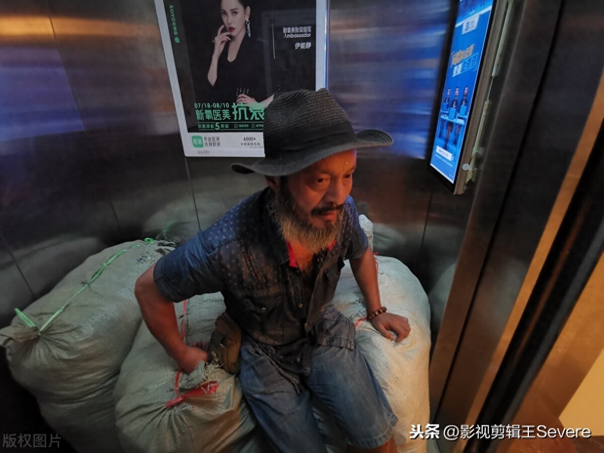 武汉网红“板车哥”帮公益团队打包搬运,曾为孩子行万里募善款