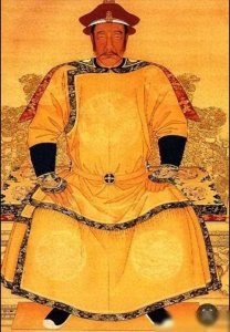 ​清朝历代的皇帝总共有12位，第一位是努尔哈赤，末位是溥仪