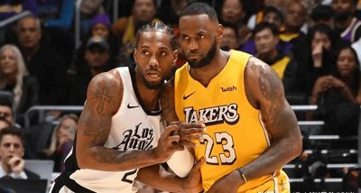 ​詹姆斯天神下凡，末节19分全场34+6+8率领湖人客场21分逆转快船