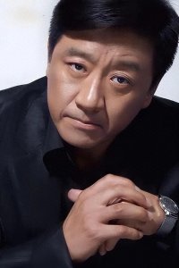 ​丁勇岱：与妻一见钟情36年零绯闻，儿子成心病