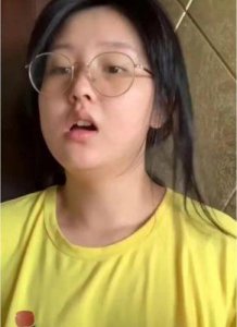 ​炫迈妹儿资料：揭秘其黑历史家庭背景及是否有孩子和丈夫照片