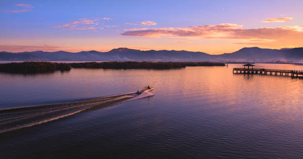 云南九大高原湖泊指的是哪些湖(云南的湖有哪些)