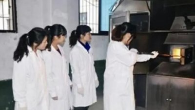 ​在殡仪馆上班的普通员工，一个月能拿多少工资？差距很大