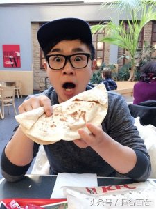 ​大鹏媳妇张文露一看就是能踏实过日子的，女儿长得像大鹏