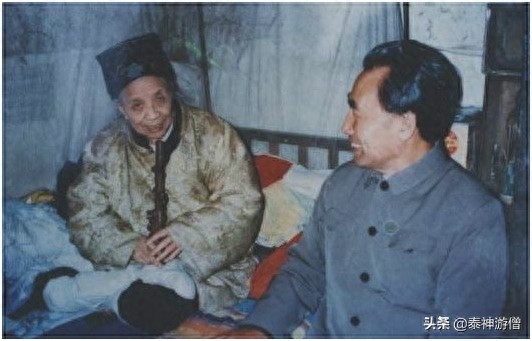 中国“坐化”第一人，享有118岁高寿，邵逸夫曾亲自拜其为师