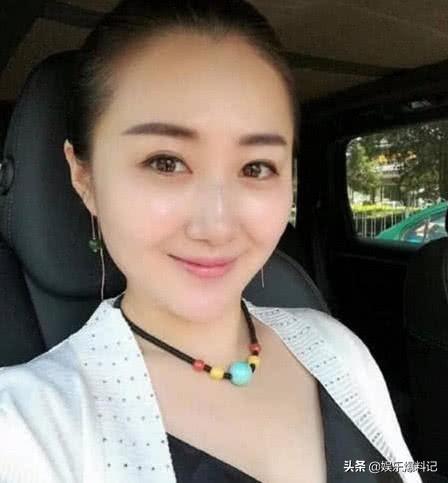 宋小宝老婆（两个龙凤胎长得漂亮可爱）