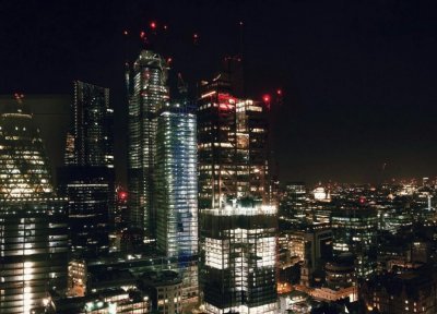 ​全球城市竞争力100强：深圳第9，芝加哥第32，南京第83