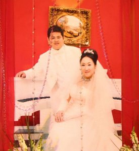 ​赵本山女儿赵玉芳：倒贴300万下嫁穷小伙，结婚15年被丈夫宠成宝