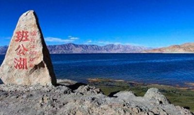 ​神奇的班公湖：在中国的一侧水草丰茂，在印度的另一侧却寸草不生