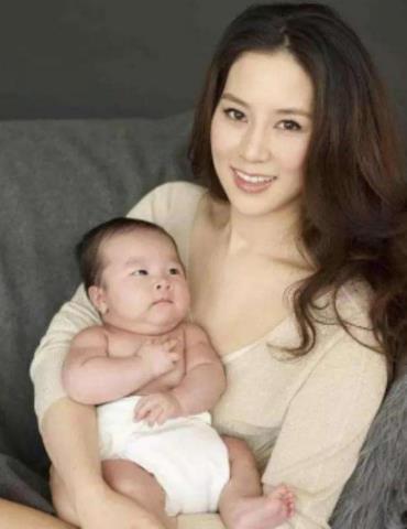 徐子淇个人资料图片(徐子淇的人生不简单)(32)