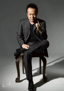 ​＂你把我灌醉＂演唱者黄大炜心脏衰竭送医 女友回应