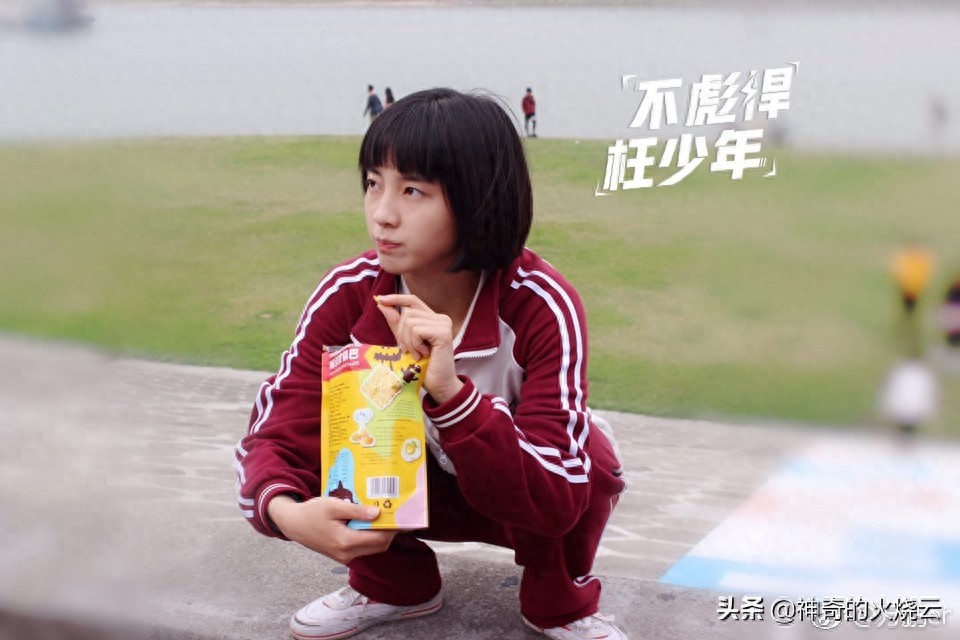 演员万鹏的生活照太有意思了！