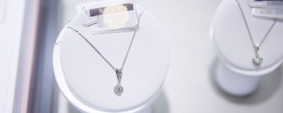 ​925银和990银哪个贵