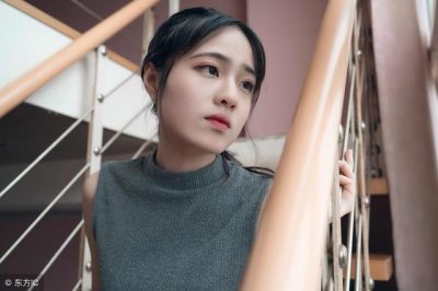 ​小说：少女穿越兽人星际，开宠物店维生，不料有成人化兽形混入