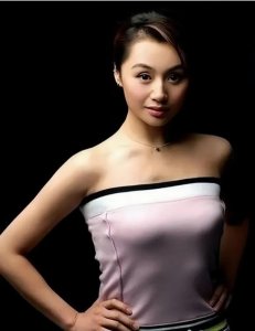 ​曹颖个人资料简介及近况（从央视著名主持人到直播带货）